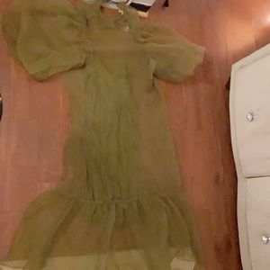 brand new lace with a slip that comes under it